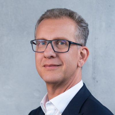 S_Muench_Koerber_Headshot